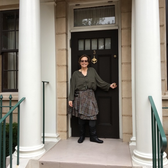 Meet your Posher, Michele - Picture 5 of 7